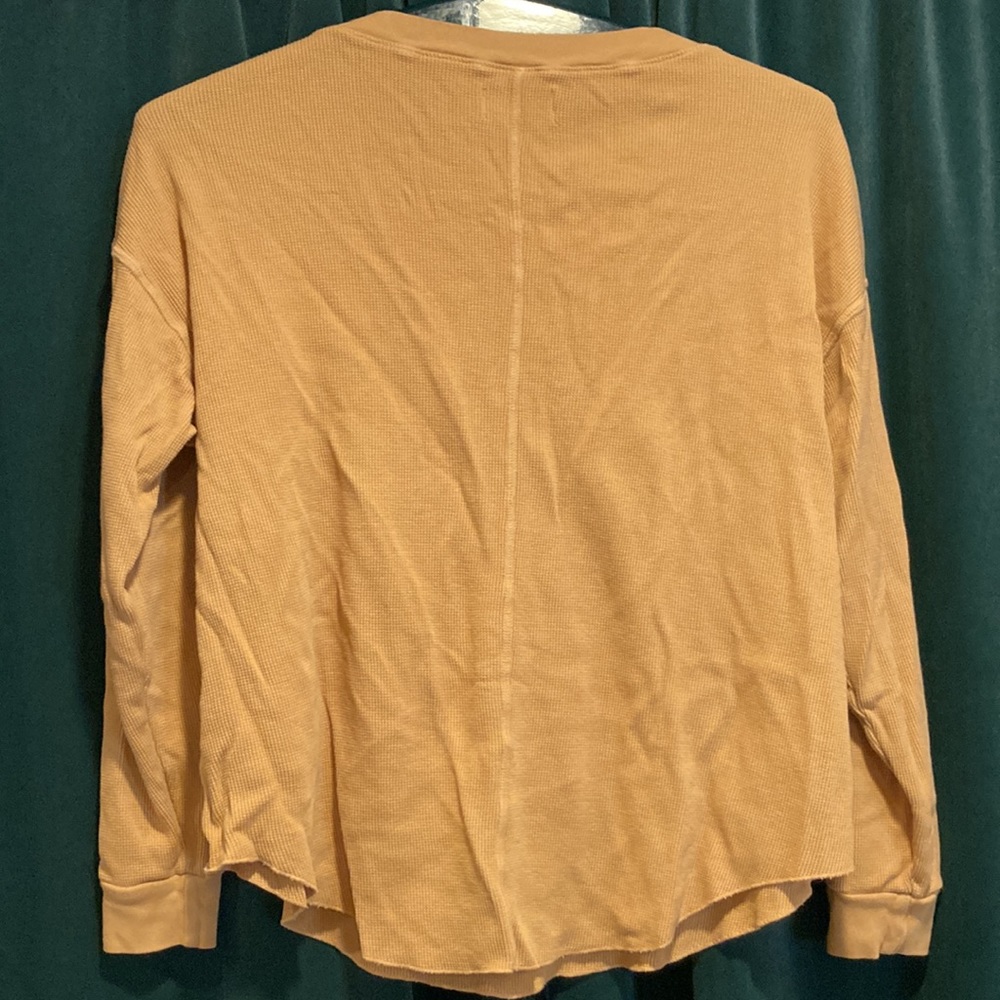 MATE THE LABEL THE HARPER HENLEY OCHRE YELLOW GOLD WAFFLE KNIT THERMAL TOP L - Picture 6 of 10